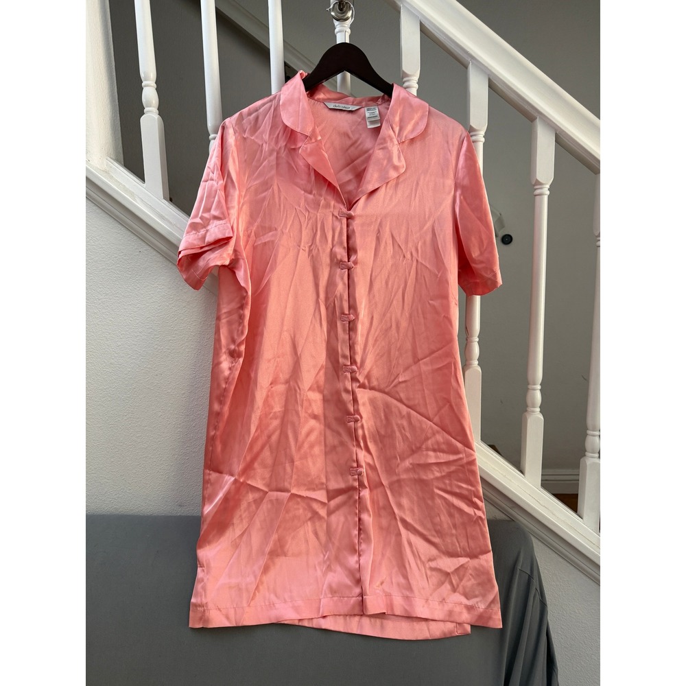 Delicates Pink Satin Nightshirt Short Sleeve Button Front Sleepwear Medium